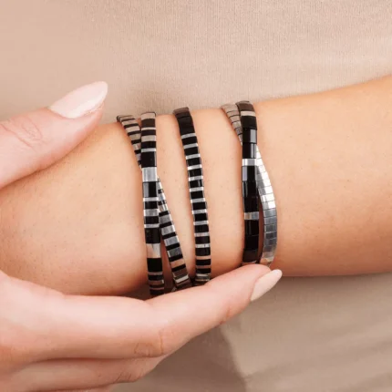 narukvica miyuki crna srebrna 3